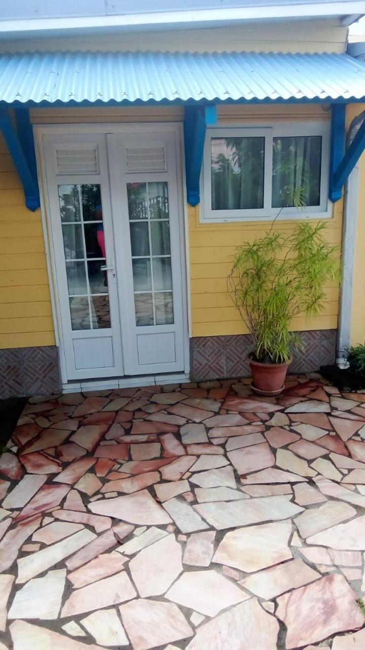 La Cabane De Josephine Le Lamentin Kültér fotó